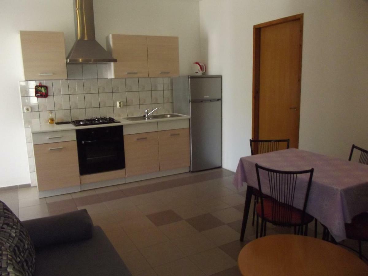 Apartments Goga مالي لوشينغْ المظهر الخارجي الصورة