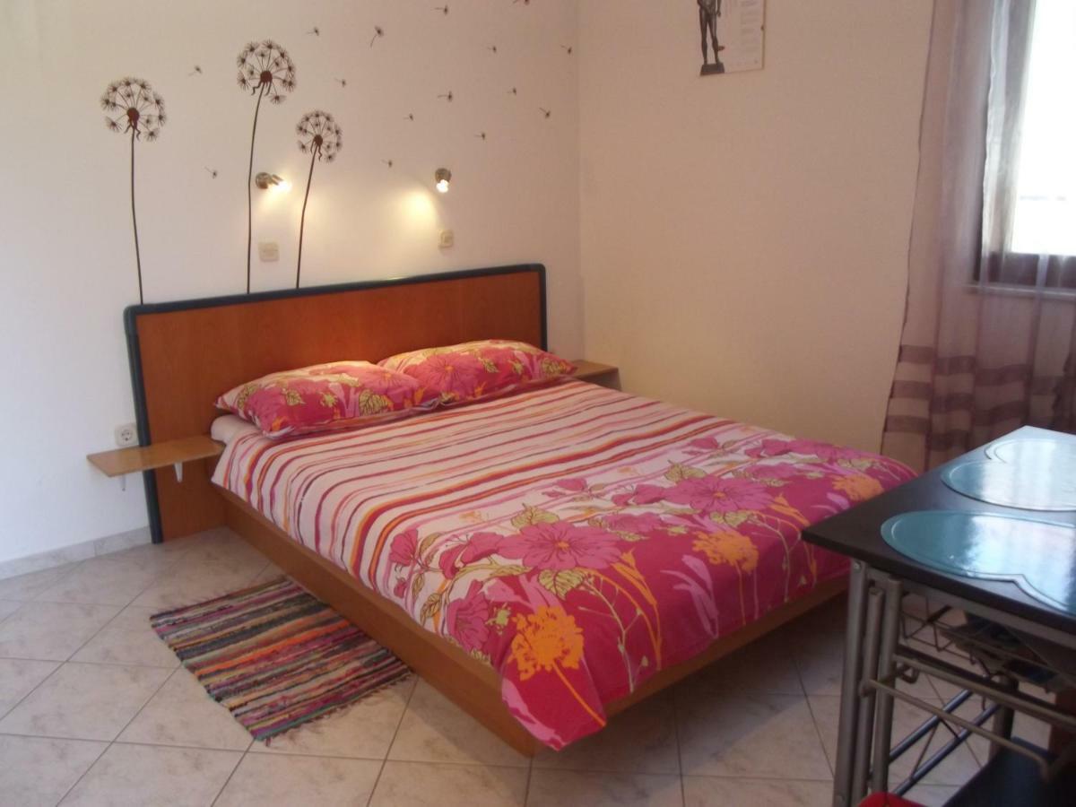 Apartments Goga مالي لوشينغْ المظهر الخارجي الصورة